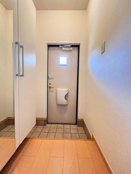 アンジュール
