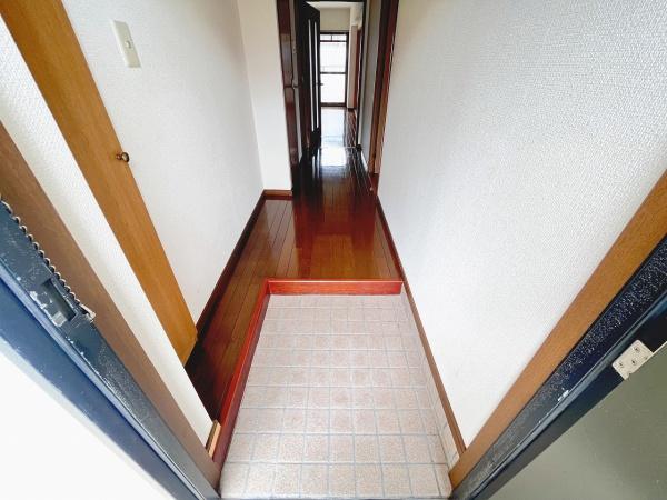 グリーンヒルⅢ(玄関)