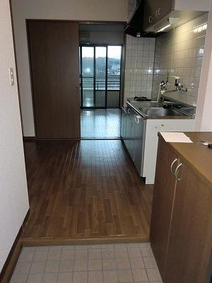 ヒルタウン岡場