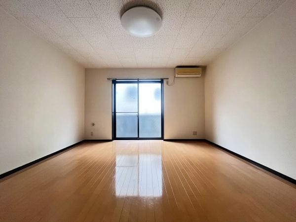 アンプルールクラージュＫＡＺＵＢＯＮ