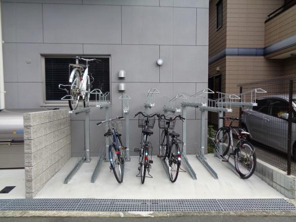 ＯＮＬＹＯＮＥ三田駅前