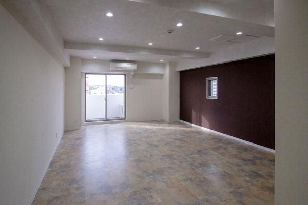 ＯＮＬＹ　ＯＮＥ　三田中町