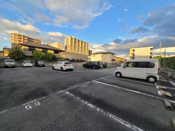 中町店舗1F号室