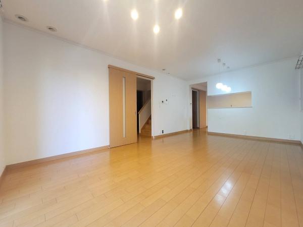名塩南台4丁目戸建
