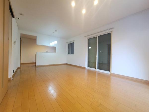 名塩南台4丁目戸建