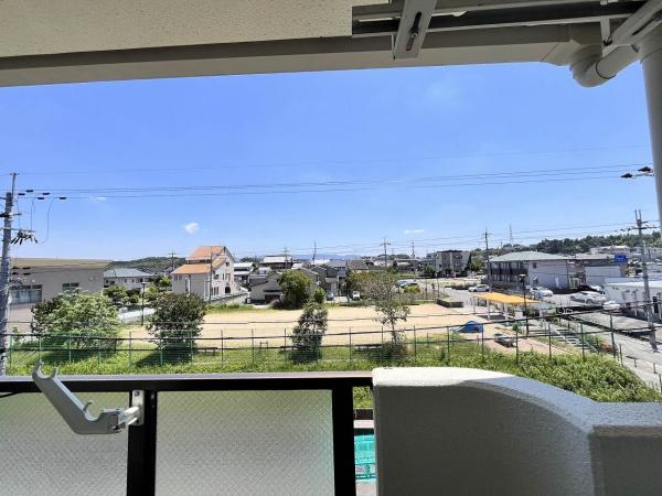サンシャイン西山