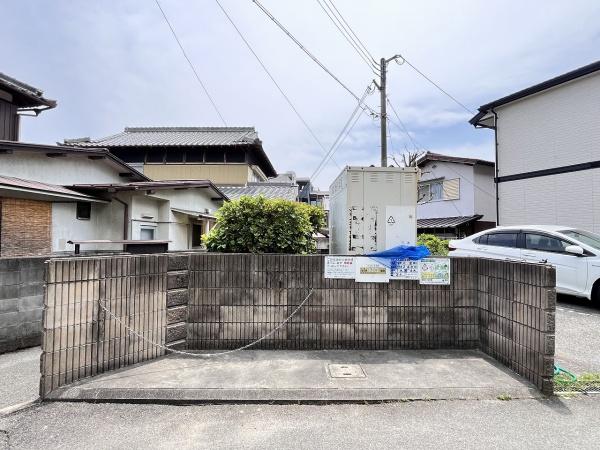 三輪アザレア