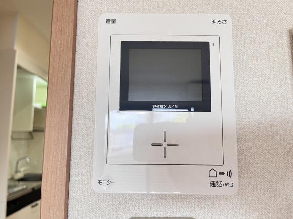 クロスＡＫＴ