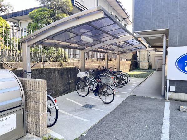 クロスＡＫＴ
