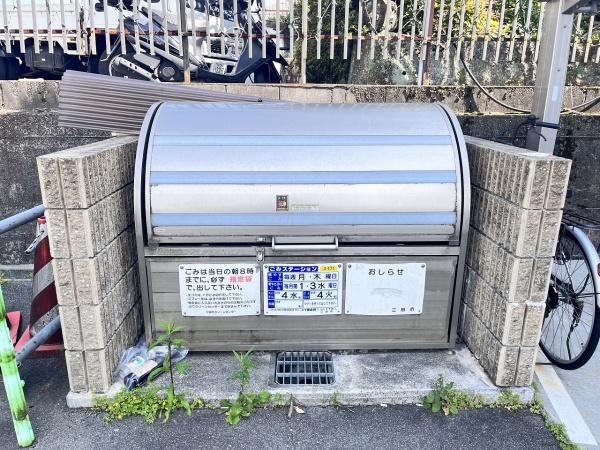 クロスＡＫＴ