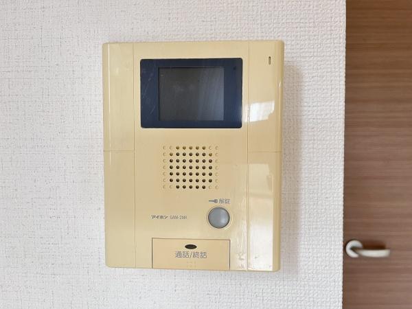 トミール・コート