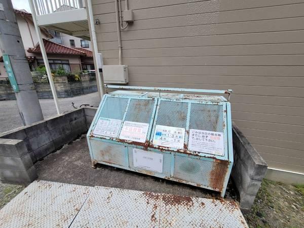 山崎ハイツ