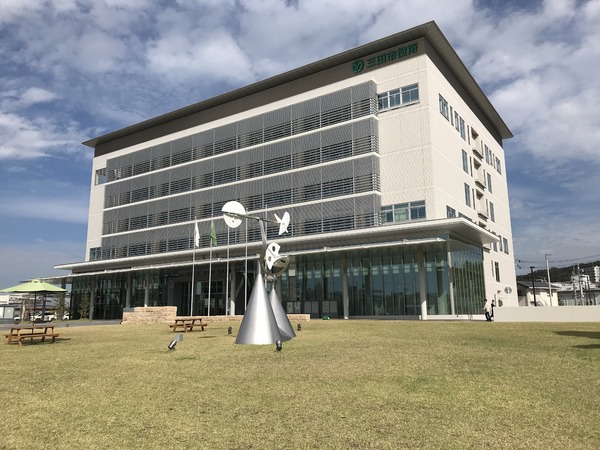 ボヌール西山(三田市役所)