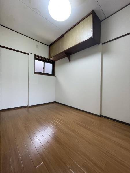 中央町貸家