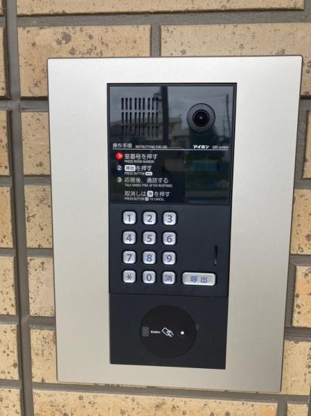 ルミエール三田(エントランス)