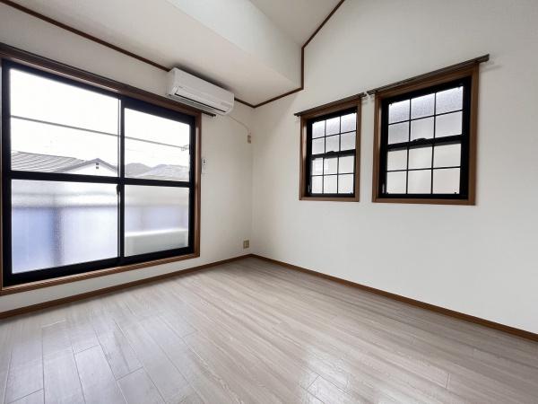 エルピソⅡ番館