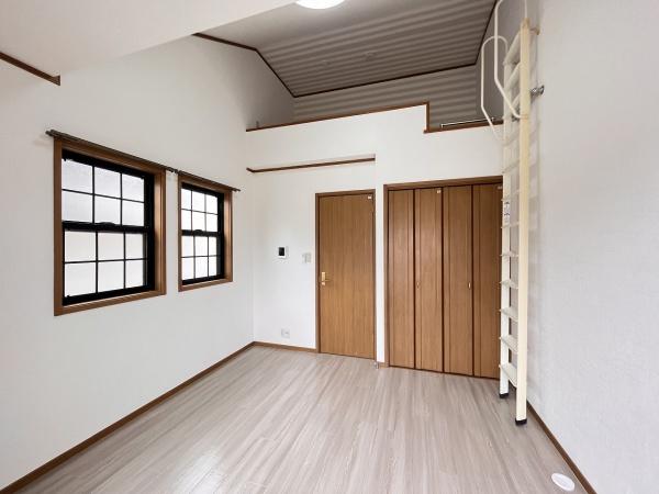 エルピソⅡ番館