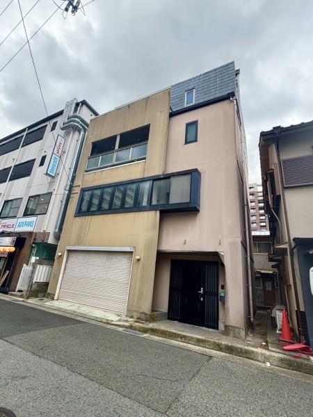 中央町　店舗事業所