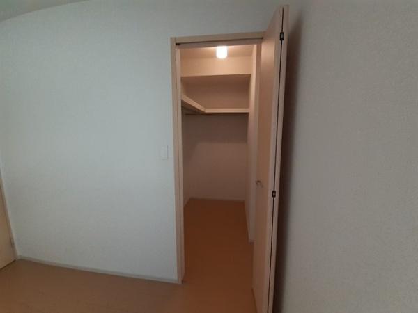 ラウレール