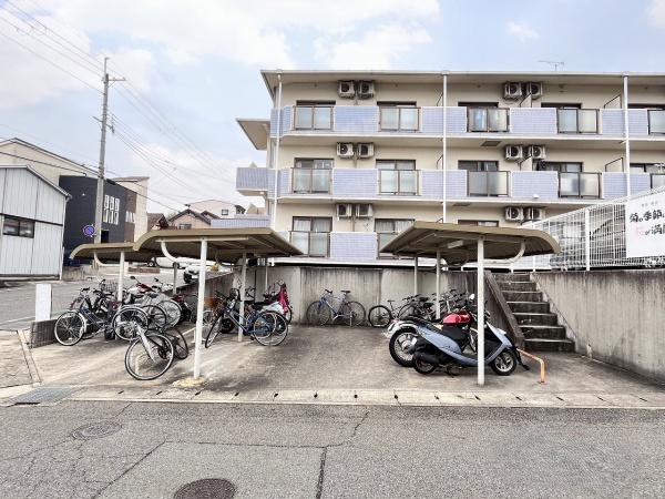 クレセント西山