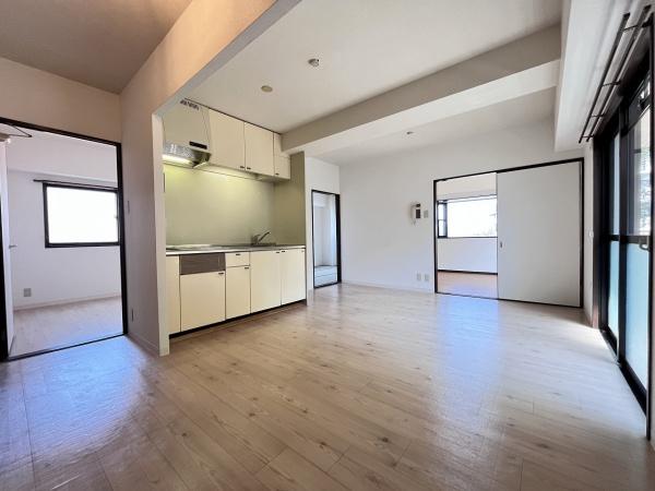 サンロイヤル唐櫃