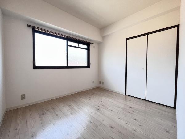 サンロイヤル唐櫃