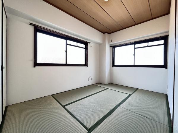 サンロイヤル唐櫃