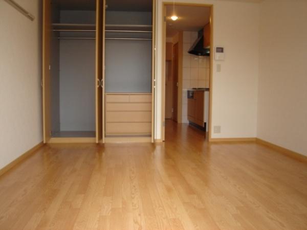 メゾン　ソレイユ