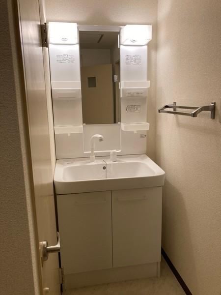 クレストコートあかしあ