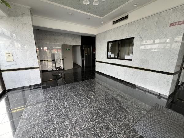 ファミーユ三田