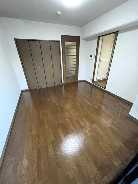 ファミーユ三田