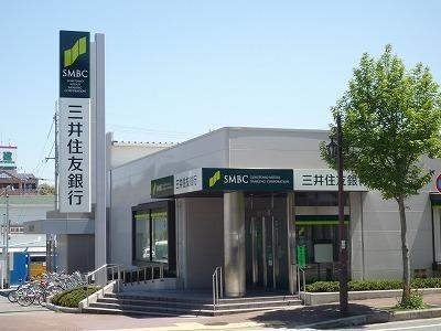 グリーン・メドゥＣ棟(三井住友銀行藤原台支店)