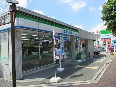 アミル21・カトレア館(ファミリーマート三田フラワータウン店)
