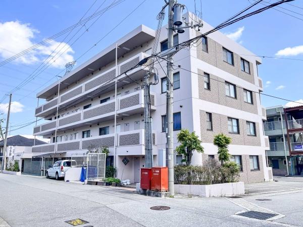 エバーモア北神戸