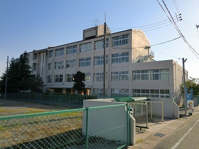 ウェルネットさんだ　店舗事務所(三田市立広野小学校)