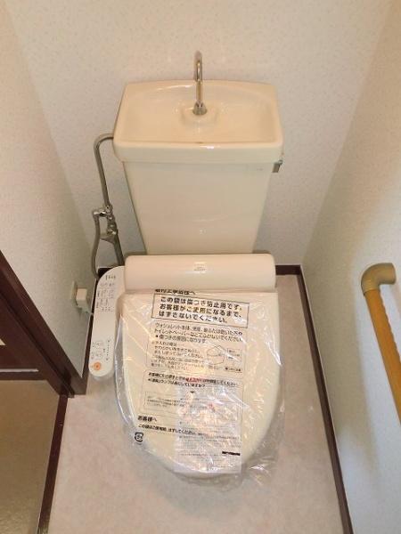 アパートメント二階