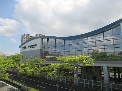 アステ広野(ウッディタウン中央駅(神鉄公園都市線))