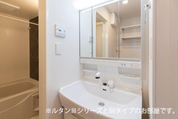 ラヴィアンローズ