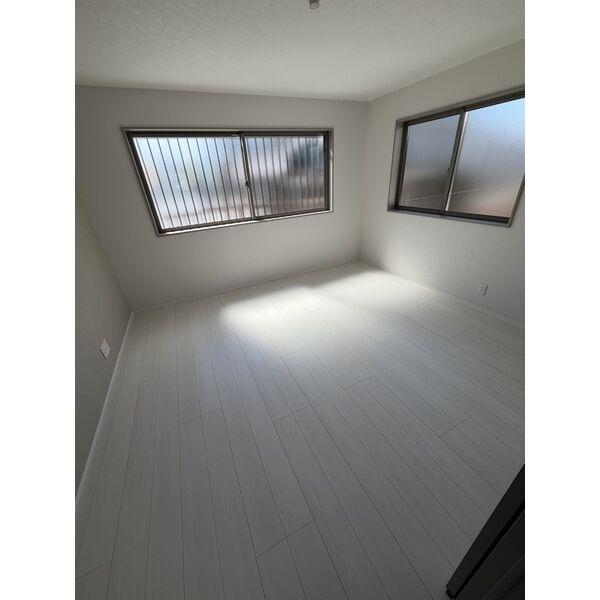 三田町新築アパート