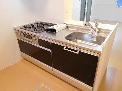 ロイヤルタウン篠山口Ａ棟