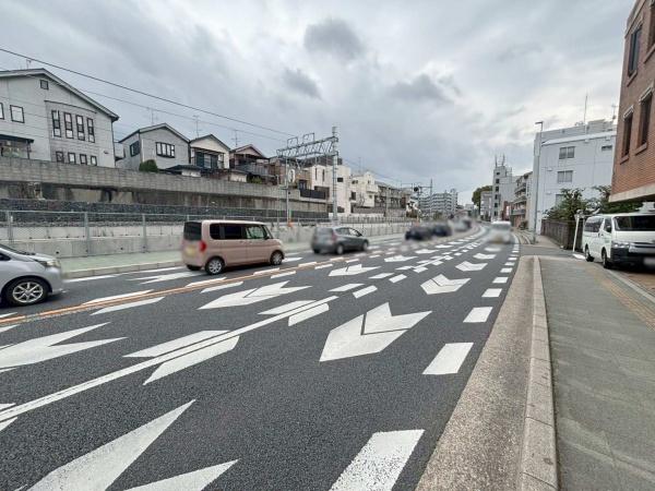 瀧野ビル1F