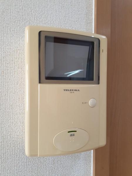 レフィナードＡ