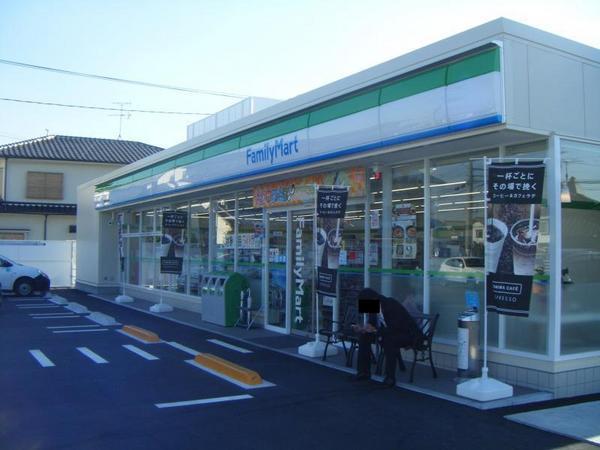 グランメゾンＫＳ(ファミリーマート倉敷浜ノ茶屋店)