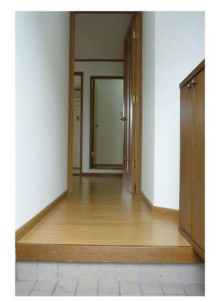 ツインシャトーＡ