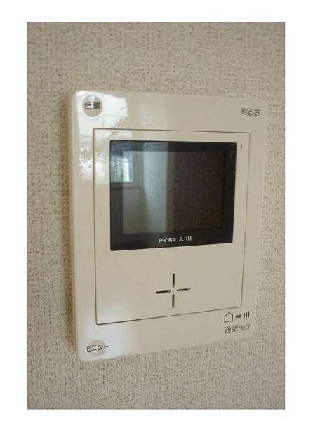 ツインシャトーＡ