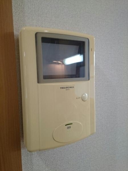 レフィナードＡ