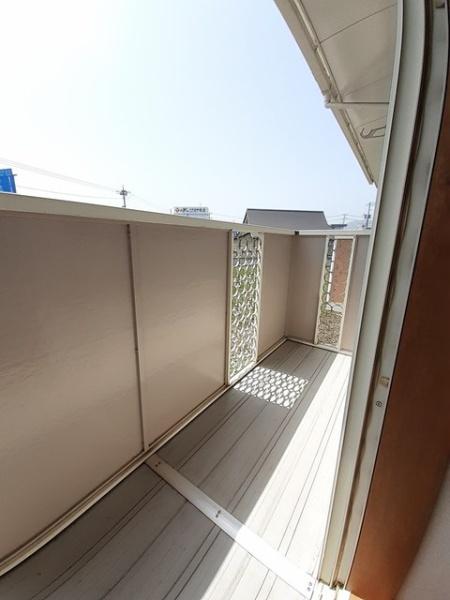 ニュ－シティ中須加　Ａ棟