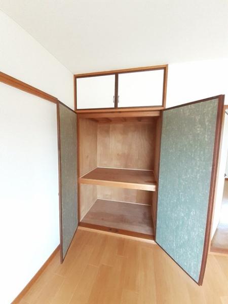 ニュ－シティ中須加　Ａ棟