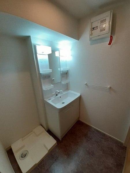 イーストメゾン　２