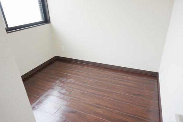 SUBURB　TERRACE　黒崎新町